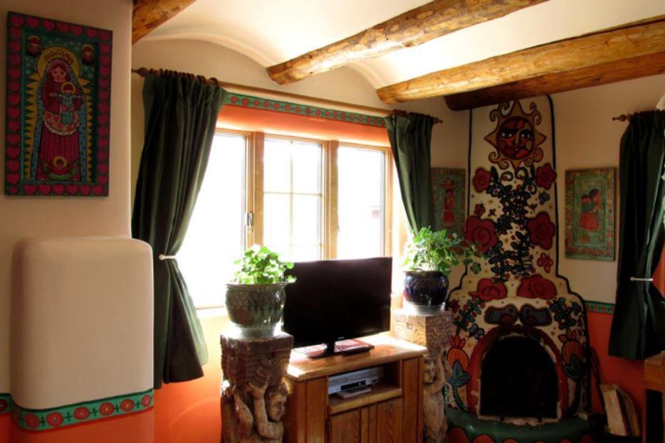 La Dona Luz Inn An Historic B&B เทาส์ ภายนอก รูปภาพ